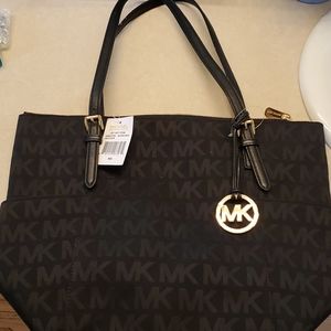 NWT Michael Kors Jet Set Bag